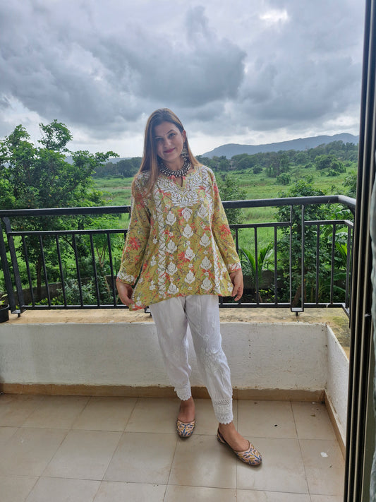 Rangrez Chikankari Kurti - The Chikan Store