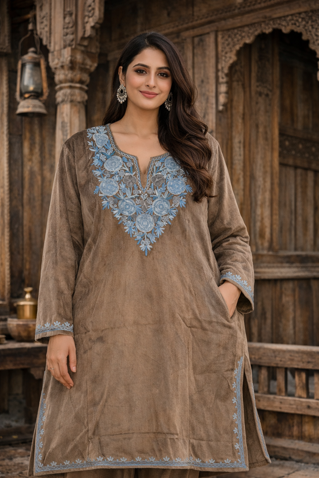 Ruhani velvet pherons