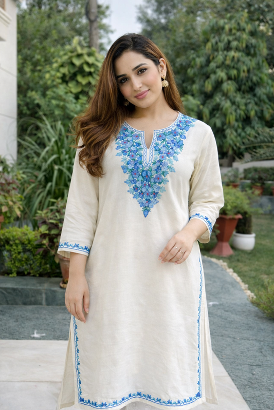 Misha Kashmiri Kurti’s